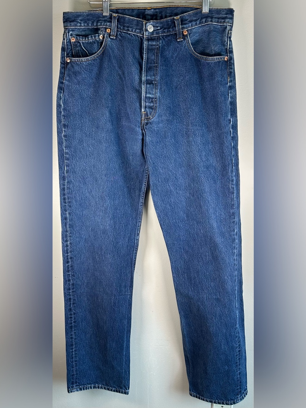 Levi's 501 Men's Blue Straight Jeans Sz 36X35 Button Fly Medium Wash Vintage Y2K